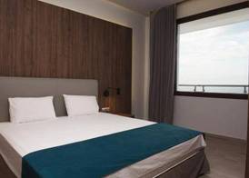 Mistral Hotel 5