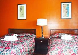 Skyview Manor Motel 3