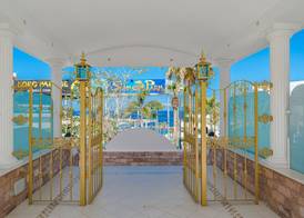 Flamingo Suites Boutique Hotel 3