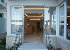 Oasis Hotel 2