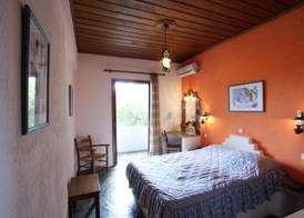 Paradise Hotel 5