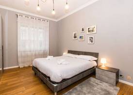 GuestHost - MM Pozzo Strada Terrace Apartment 5