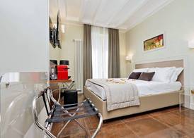 Piazza Venezia Grand Suite 4