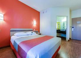 MOTEL 6 TORONTO MISSISSAUGA 3