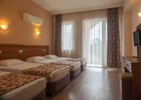Alexius Beach Hotel 3