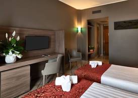 Hotel Sunflower 5