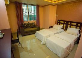 Euro Hotel and Apartments 5