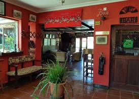 Lawns Hotel 4