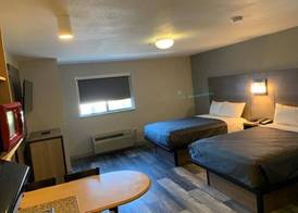 Suburban Studios near Panama City Beach 4