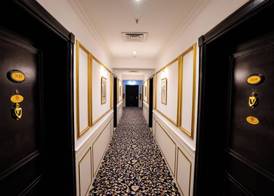 Luxe Avenue Hotel 2