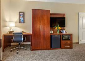 Comfort Inn Brewster 5