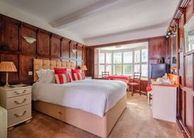 Potters Mooring Guest House 5