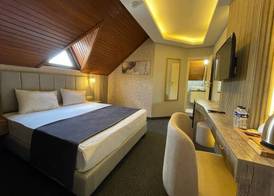 Sevcan Hotel 4