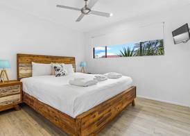 Noosa River Retreat 3