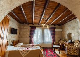 Amber Cave Suites 5