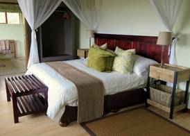 Woodbury Lodge – Amakhala Game Reserve 4