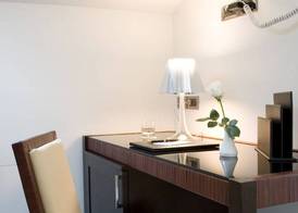 Club House Hotel 3