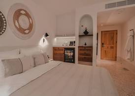 Perios Beach House - Adults Only 3