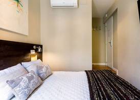 El Born Guest House by Casa Consell 4