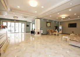 Altus Hotel Baku - Free Massage 2