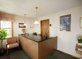 Adirondack Retreat Inn & Suites 2