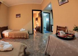 Hotel Epavli 5