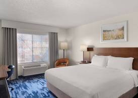 Fairfield Inn & Suites Naperville/Aurora 5