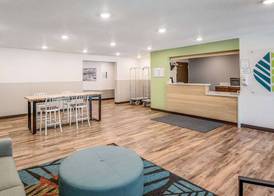 WoodSpring Suites West Des Moines 5