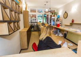Student's Hostel Estense 5