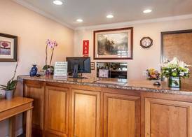 Ashland Valley Inn 2