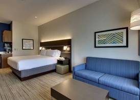 Holiday Inn Express & Suites MORRIS by IHG 4