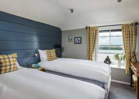 Lifeboat Inn 5
