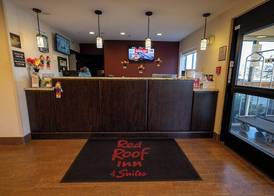 Red Roof Inn & Suites Danville, IL 3