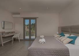 Casa 77 Zante by Karras Hotels 3
