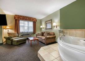 Best Western Gateway Grand 3