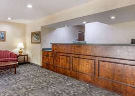 Econo Lodge Saint Stephen 5