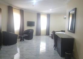 Brookville Hotel & Suites 3