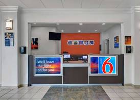 Motel 6-Cutler Bay, FL 4