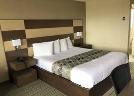 Good Living Inn 4
