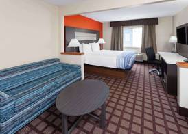 AmericInn by Wyndham Hudson 4