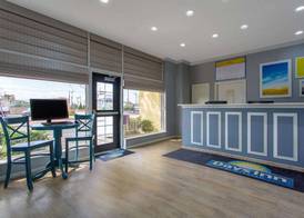 Days Inn by Wyndham Ocean City Oceanfront 3