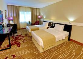 Excelsior Hotel Downtown 3