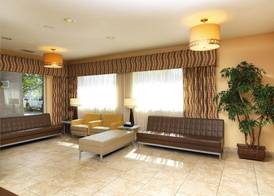 Crystal Inn Hotel & Suites - Salt Lake City 3