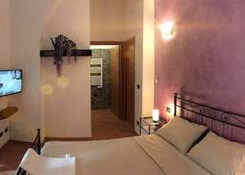 Virginia's Rooms 4