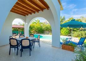 Sun Beach Villa Tria Large Private Pool Walk to Beach A C Wifi Car Not Required - 2282 3