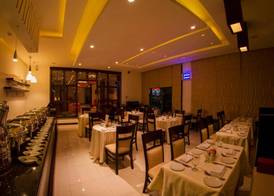Meneur Hotel 4