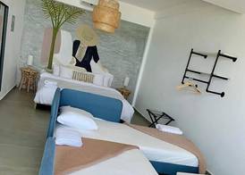 Corcega Beachfront Suites 3
