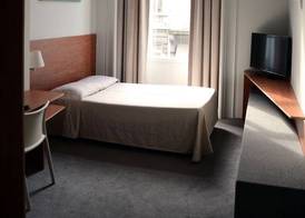 Hotel Du Congres 5