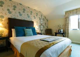 Kingston Lodge Hotel 5