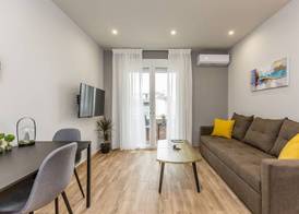 Raise Athens Metro Apartments 3